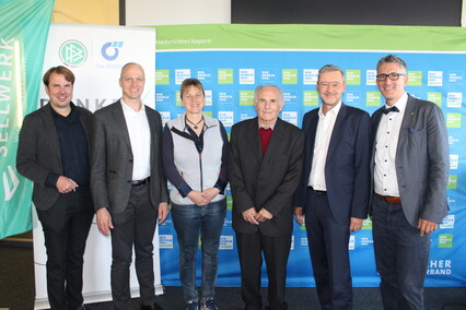 Foto-Landessieger-Mit-V-L-Michael-Oschmann-Paul-B-Monika-Meister-Werner-Scherb-Vp-Sl